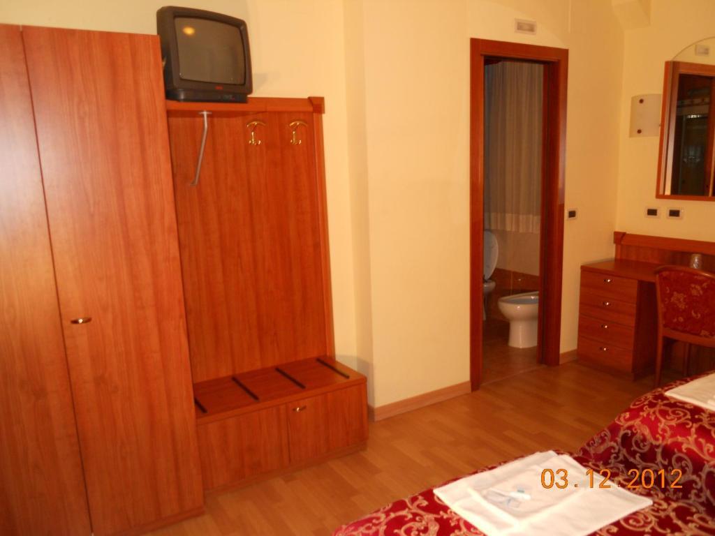 Hotel Val Di Sangro Perano Zimmer foto